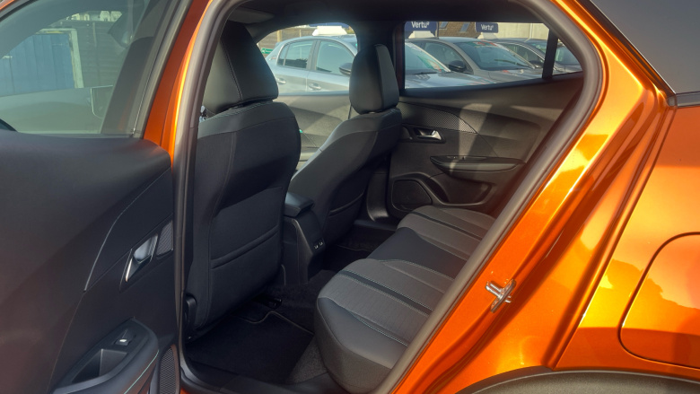 Peugeot 2008 1.2 PureTech Allure Premium+ 5dr Petrol Estate